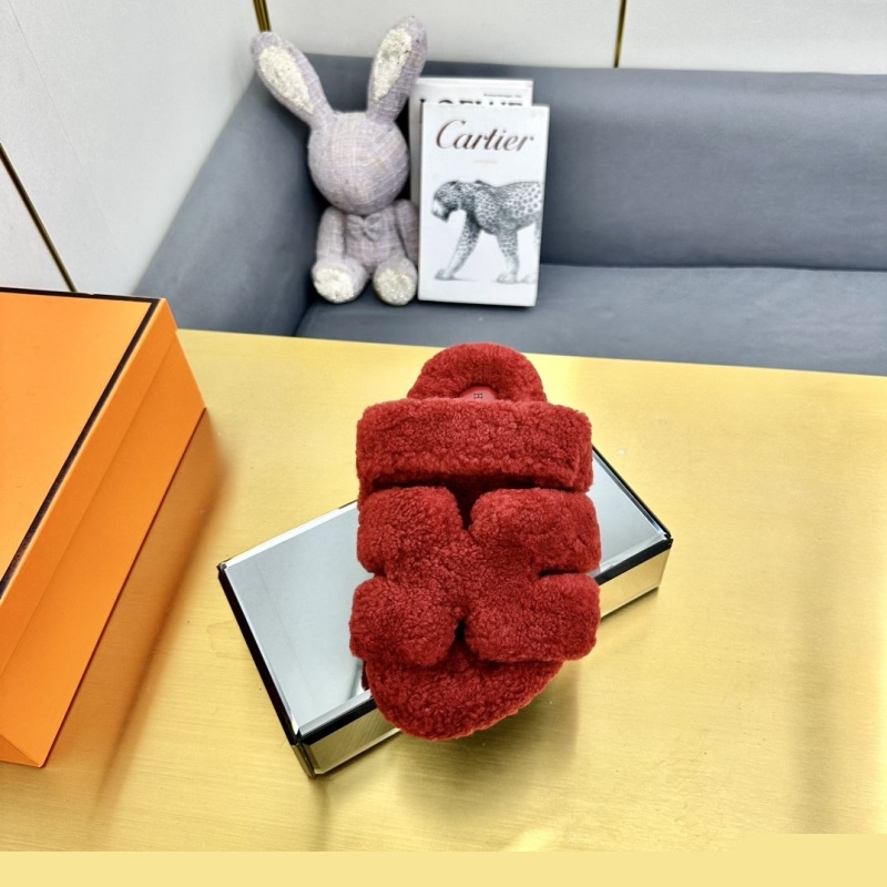 H**mes slippers